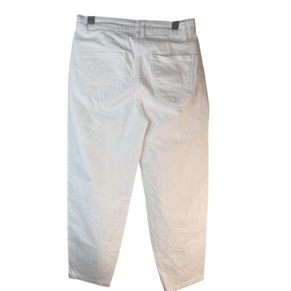 2/$30 ZARA White Size 4 Cotton Blend Tapered Jeans - Picture 3 of 13